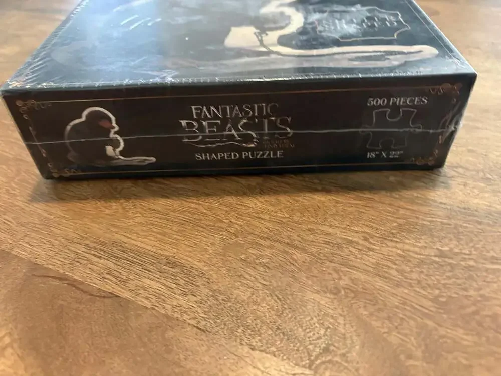 USAopoly Fantastic Beasts Niffler 500 Piece Shaped Jigsaw Puzzle Black Hot Topic